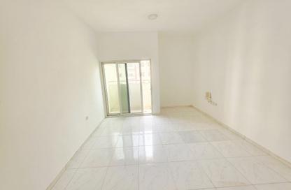 Apartment - 1 - 1 for rent in Fire Station Road - Muwaileh - Sharjah Apartment - 1 - 1 for rent in Fire Station Road - Muwaileh - Sharjah