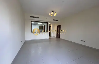 شقة - غرفة نوم - 2 حمامات للايجار في بنغاطي هاوس - الضاحية 10 - قرية جميرا الدائرية - دبي