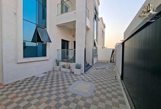 137443732 - Property Image 2