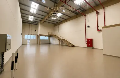 Warehouse - Studio - 1 Bathroom for rent in Jebel Ali Industrial 1 - Jebel Ali Industrial - Jebel Ali - Dubai
