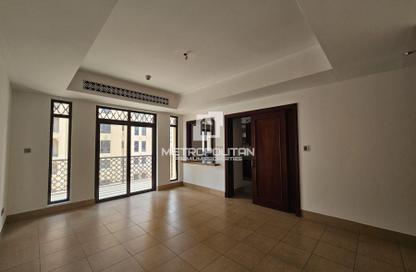 Apartment - 1 Bedroom - 2 Bathrooms for sale in Kamoon 1 - Kamoon - Old Town - Downtown Dubai - Dubai