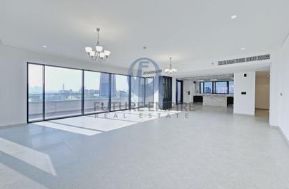 Penthouse - 3 - 5 for rent in Dubai Healthcare City - Bur Dubai - Dubai