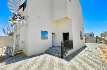 Villa - 4 Bedrooms - 5 Bathrooms for rent in Al Hooshi Villas - Hoshi - Al Badie - Sharjah Villa - 4 Bedrooms - 5 Bathrooms for rent in Al Hooshi Villas - Hoshi - Al Badie - Sharjah