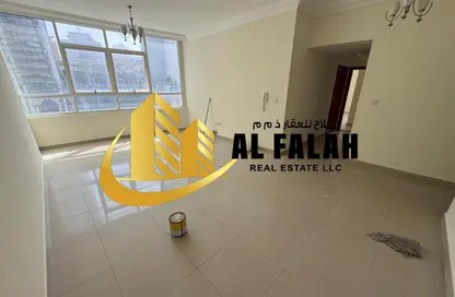 شقة - 2 غرف نوم - 4 حمامات للايجار في شارع التعاون - التعاون - الشارقة