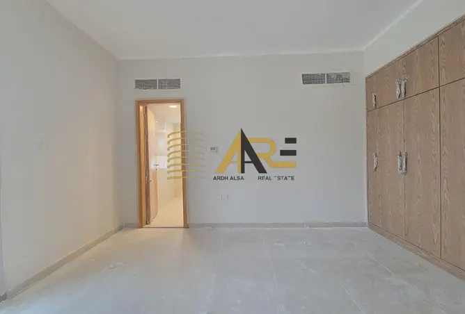165036804 - Property Image 3
