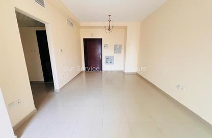 Apartment - 2 - 2 for rent in New Al Taawun Road - Al Taawun - Sharjah Apartment - 2 - 2 for rent in New Al Taawun Road - Al Taawun - Sharjah