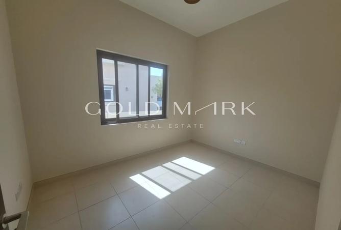 83219451 - Property Image 2