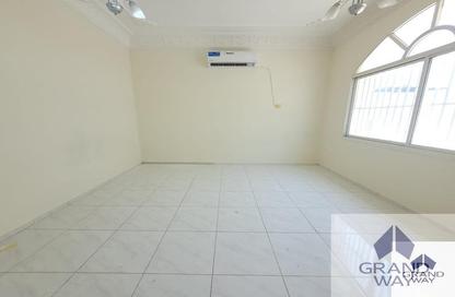 Villa - 4 Bedrooms - 5 Bathrooms for rent in Mirdif Villas - Mirdif - Dubai