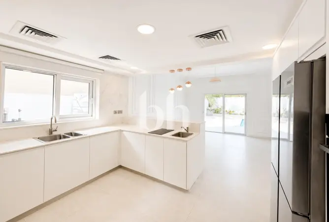 105960359 - Property Image 2