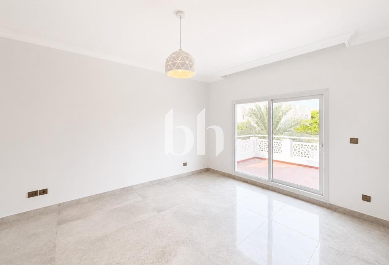 Drivers Room | Fully Upgraded | Lake view photo 4