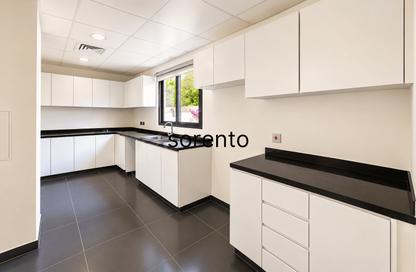 Villa - 6 - 7 for rent in Juniper - Damac Hills 2 - Dubai Villa - 6 - 7 for rent in Juniper - Damac Hills 2 - Dubai