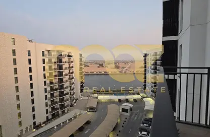 Apartment - 2 Bedrooms - 2 Bathrooms for sale in Waters Edge - Yas Island - Abu Dhabi