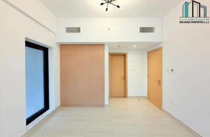 Apartment - 1 Bedroom - 2 Bathrooms for rent in Haas Building - Jumeirah Garden City - Al Satwa - Dubai