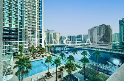 Apartment - Studio - 1 Bathroom for rent in Damac Maison Prive - Business Bay - Dubai
