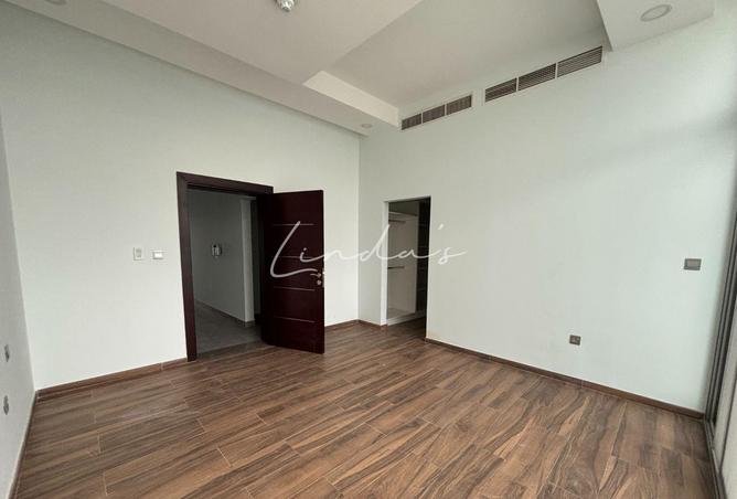 88735427 - صورة العقار 2