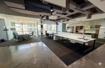 Office Space - Studio - 1 Bathroom for rent in Marina Plaza - Dubai Marina - Dubai