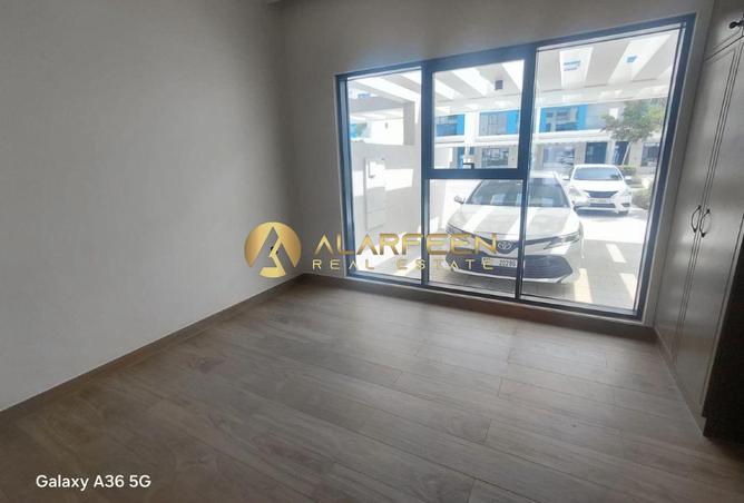 129739804 - Property Image 3