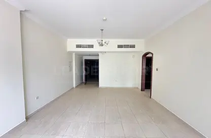 Apartment - 1 Bedroom - 2 Bathrooms for rent in Art 8 - Barsha Heights (Tecom) - Dubai