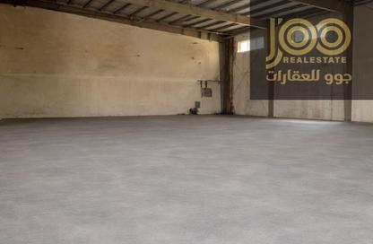 Warehouse - Studio - 1 for rent in Umm Al Thuoob - Umm Al Quwain