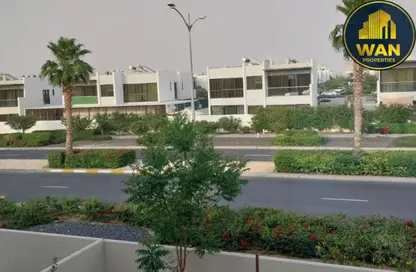 Townhouse - 3 Bedrooms - 5 Bathrooms for sale in Odora - Damac Hills 2 - Dubai Townhouse - 3 Bedrooms - 5 Bathrooms for sale in Odora - Damac Hills 2 - Dubai