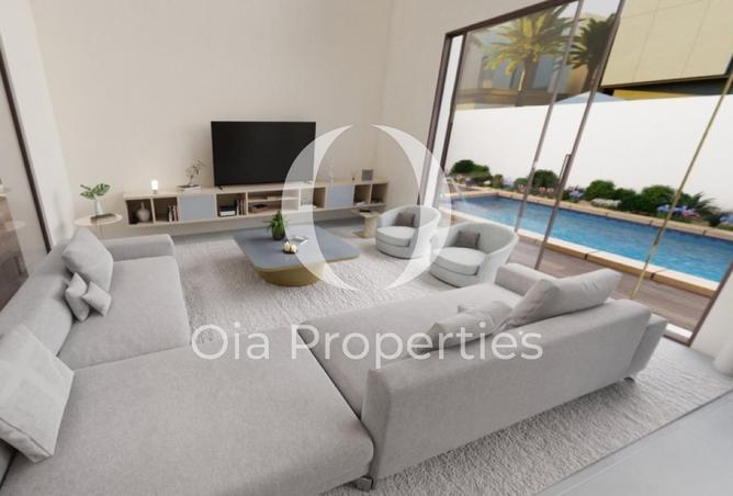 Single Row | Exclusive 4BR+Maid | Prime Location — photo 4