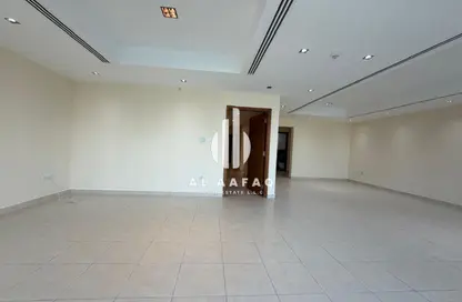 Apartment - 3 Bedrooms - 5 Bathrooms for rent in Al Mamzar - Al Mamzar - Sharjah - Sharjah Apartment - 3 Bedrooms - 5 Bathrooms for rent in Al Mamzar - Al Mamzar - Sharjah - Sharjah