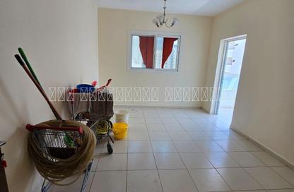 Apartment - 1 Bedroom - 1 Bathroom for rent in Thuraya Al Majaz Building - Al Majaz 3 - Al Majaz - Sharjah Apartment - 1 Bedroom - 1 Bathroom for rent in Thuraya Al Majaz Building - Al Majaz 3 - Al Majaz - Sharjah