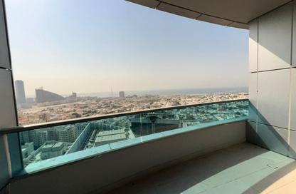 Apartment - 3 Bedrooms - 4 Bathrooms for sale in Blue Tower - Al Majaz 3 - Al Majaz - Sharjah