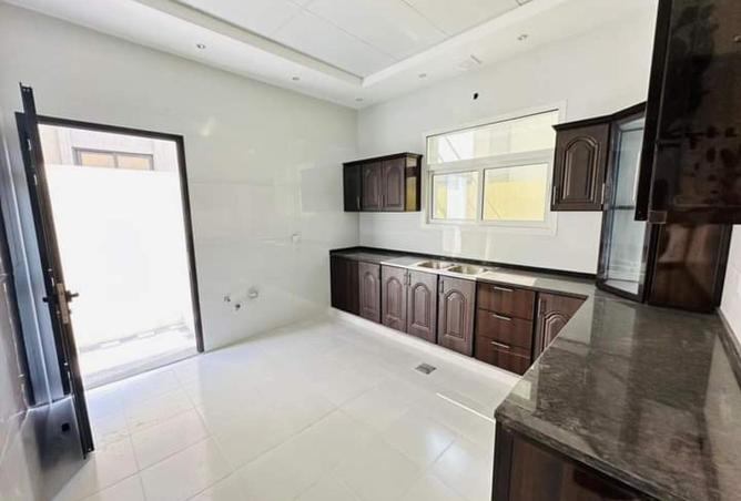 103279534 - Property Image 2
