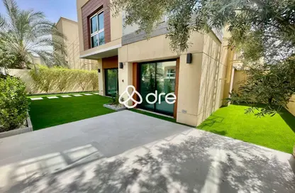 Villa - 4 Bedrooms - 5 Bathrooms for rent in Villa Lantana 1 - Villa Lantana - Dubai Science Park - Dubai