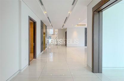 Villa - 6 Bedrooms - 7+ Bathrooms for rent in Nad Al Sheba 2 - Nad Al Sheba - Dubai