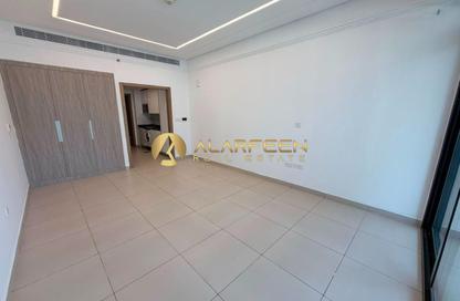 Apartment - Studio - 1 Bathroom for rent in Sunrise Legend - Arjan - Dubai
