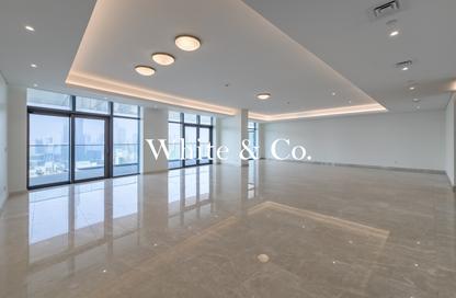 Apartment - 5 - 7 for sale in Imperial Avenue - Downtown Dubai - Dubai