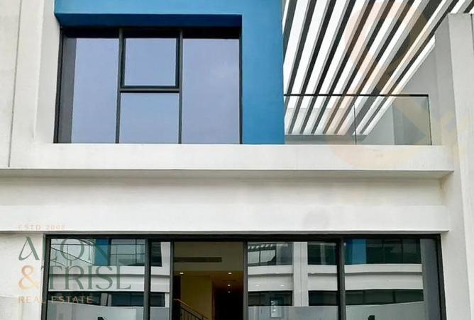 2Ok1HOgSeiu - Property Image 2