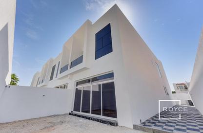 Villa - 3 Bedrooms - 5 Bathrooms for rent in Umm Suqeim 2 Villas - Umm Suqeim 2 - Umm Suqeim - Dubai
