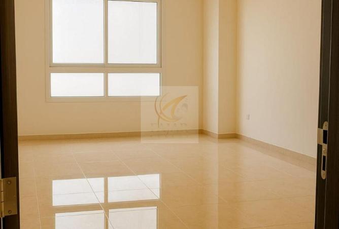 82365661 - Property Image 3