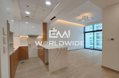 Apartment - 1 Bedroom - 2 Bathrooms for rent in The East Crest by Meteora - District 17 - Jumeirah Village Circle - Dubai