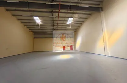 Warehouse - Studio - 1 Bathroom for rent in Emirates Industrial City - Sharjah