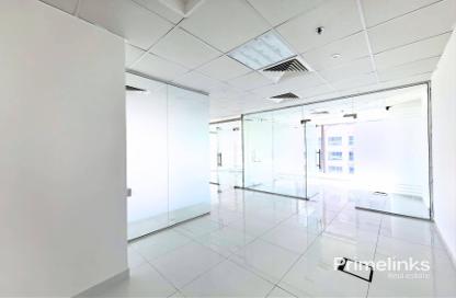 Office Space - Studio for rent in I Rise Tower - Barsha Heights (Tecom) - Dubai