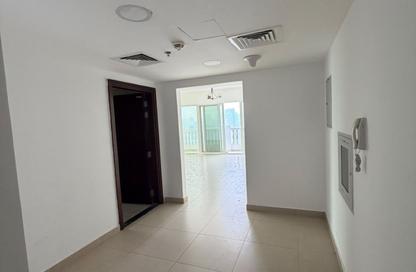 Apartment - 3 - 4 for rent in Al Majaz 1 - Al Majaz - Sharjah Apartment - 3 - 4 for rent in Al Majaz 1 - Al Majaz - Sharjah