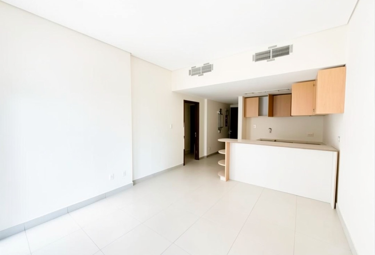 1Bedroom | Open Kitchen | Breakfast Bar Counter gallery image