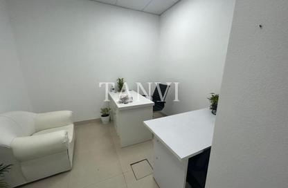 Office Space - Studio - 1 Bathroom for rent in Al Rostamani Building - Port Saeed - Deira - Dubai