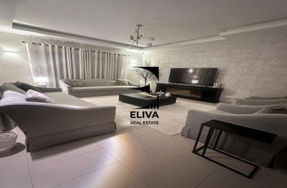 Villa - 4 - 5 for sale in Qattouf Community - Al Raha Gardens - Abu Dhabi Villa - 4 - 5 for sale in Qattouf Community - Al Raha Gardens - Abu Dhabi
