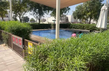 شقة - 2 غرف نوم - 2 حمامات للايجار في أوربانا المكدسة البيت بلوك 11 - أوربانا 1 - اوربانا - اعمار الجنوبية - دبي الجنوب (مركز دبي العالمي) - دبي