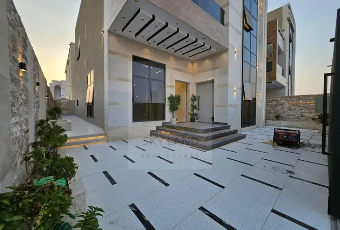 135636105 - Property Image 3