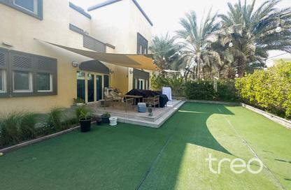 Villa - 3 - 4 for rent in District 8 - Jumeirah Park - Dubai