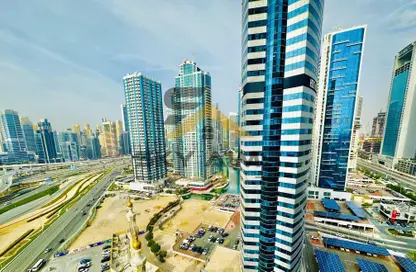 Apartment - 1 Bedroom - 2 Bathrooms for rent in Lake Point Tower - JLT Cluster N - Jumeirah Lake Towers - Dubai