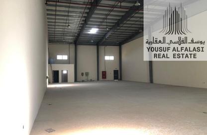 Warehouse - Studio - 1 Bathroom for rent in Umm Al Thuoob - Umm Al Quwain