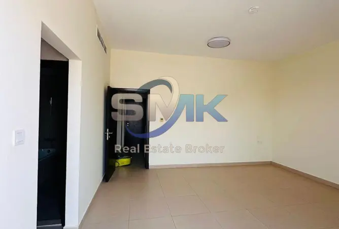 83652327 - Property Image 2