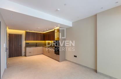 Apartment - 1 Bedroom - 2 Bathrooms for rent in Jasmine House - Jumeirah Garden City - Al Satwa - Dubai
